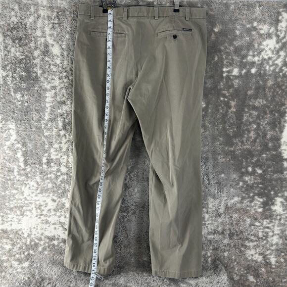 Eddie Bauer Size 38 Classic Fit Flat Front Straight Leg Casual Pants Gray - Picture 3 of 12